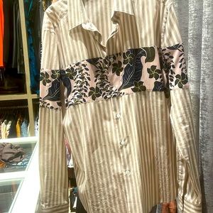 Louis Vuitton mens dress shirt in size medium worn once